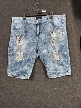 DAZL Denim Shorts Womens Size 20 Blue Light Wash Skinny Leg Distressed Mid Rise